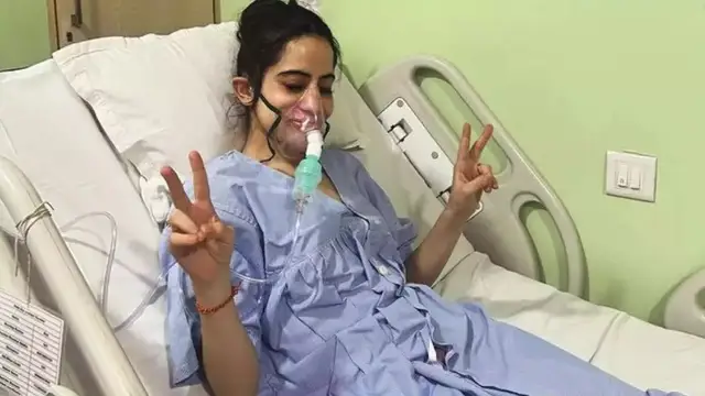OMG! उर्फी जावेद हुई अस्पताल में भर्ती, फोटो शेयर कर लिखी ये बात, यूजर्स बोले- बिना कपड़ो के घूमोगी तो…
