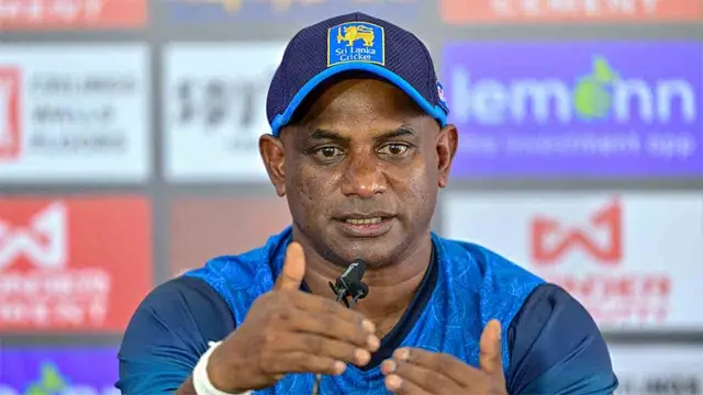 ‘खिलाड़ी मेहनत कर रहे हैं और मैं फैंस से वनडे के दौरान टीम को सपोर्ट करने की अपील करता हूं’: सनथ जयसूर्या
