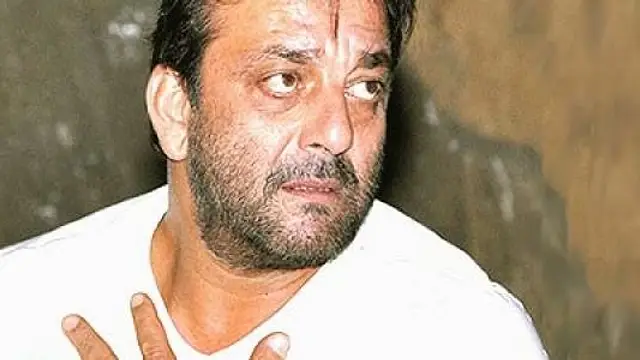 हेरोइन का नशा करके सो गए थे संजय दत्त, जब उठे तो सब हैरान रह गए