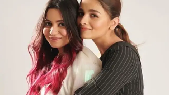 Alia Bhatt: आलिया भट्ट ने मुंबई में खरीदा 37.80 करोड़ का लक्जरी अपार्टमेंट, बहन शाहीन को गिफ्ट किए 7.68 करोड़ के दो फ्लैट