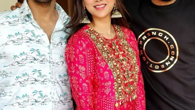 Aditi Rao Hydari: अदिति राव हैदरी ने बॉयफ्रेंड सिद्धार्थ संग गुपचुप रचाई शादी! तेलंगाना के मंदिर में लिए सात फेरे