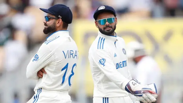 IND vs AUS : ऋषभ पंत को बॉक्सिंग डे टेस्ट मैच से पहले सुनील गावस्कर ने लगाई लताड़, कहा – पिच पर आओ तो गेम की इज्जत…