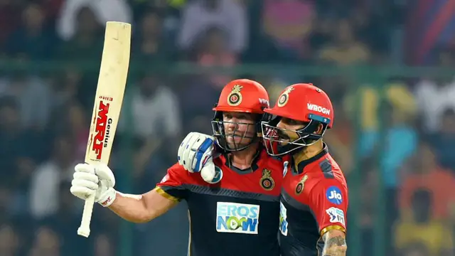 IPL 2024: “फाफ को अधिक जोखिम लेने दो, अपना विकेट बचाओ..”- RCB के जीत के लिए विराट कोहली के सबसे अच्छे दोस्त ने उन्हें दी अनोखी सलाह