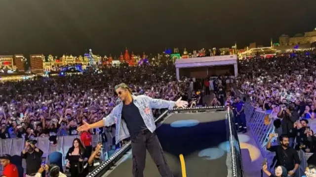 सेंसर बोर्ड स्क्रीनिंग में ‘Dunki’ को मिला स्टैंडिंग ओवेशन, Advance Booking में फिल्म का सिर चढ़कर बोला क्रेज