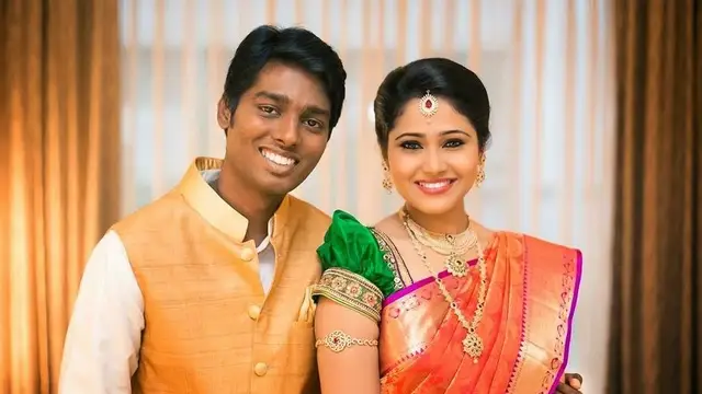 ‘जवान’ के डायरेक्टर Atlee के नन्हे बेटे की पहली बार सामने आई तस्वीर, सिद्धिविनायक दर्शन करने पहुंचे