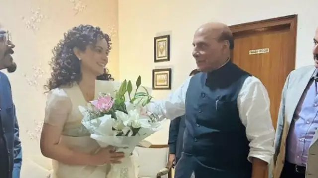 Tejas Movie: रक्षा मंत्री राजनाथ सिंह ने देखी कंगना रनौत की फिल्म तेजस, वायुसेना के ऑडिटोरियम में रखी गई स्क्रीनिंग