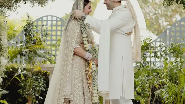 Karva Chauth 2023: इस साल पहली बार करवा चौथ मनाएंगी ये अभिनेत्रियां, लिस्ट में कियारा से लेकर परिणीति तक का नाम