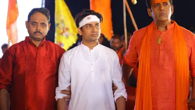 रवि किशन पर चढ़ा भगवान की भक्ति का खुमार, 500 लोगों के साथ ‘अयोध्या के श्री राम’ पर किया डांस, देखें Viral Video