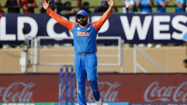 T20 World Cup: फाइनल में पहुंचने के बाद भावुक हुए कप्तान रोहित, सीट पर बैठकर रोते आए नजर; वीडियो वायरल