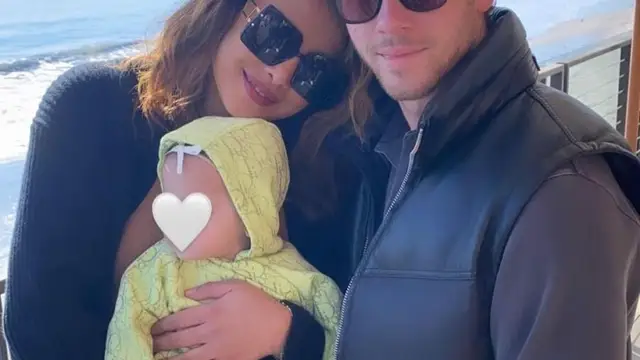 Priyanka Chopra ने शेयर की फोटोज़, समंदर किनारे एंजॉय करती दिखीं मालती