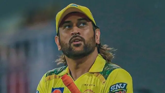 IPL 2025: BCCI बदल दे ये नियम तो अगले साल भी खेल पाएंगे धोनी! आईपीएल को लेकर आया बड़ा अपडेट