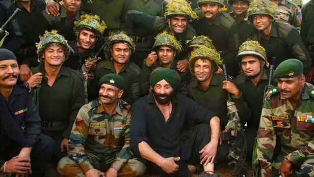 गदर 2 First Review Out: सनी देओल, अमीषा पटेल की फिल्म देखने के बाद भारतीय सेना हुई की आंखें हुई नम