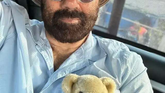 स्पेशल फ्रेंड के साथ लाहौर 1947 की शूटिंग करने निकले Sunny Deol, शेयर किया पोस्ट तो फैंस बोले- ढाई किलो के हाथ में…