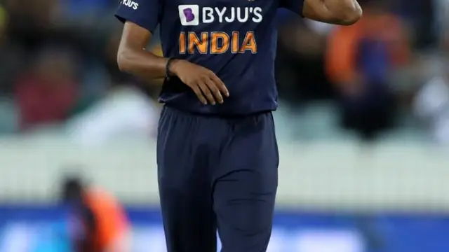 टीम इंडिया से दूध से मक्खी की तरह बाहर हुआ ये स्टार बॉलर, फेंकता है बुमराह जैसी घातक यॉर्कर