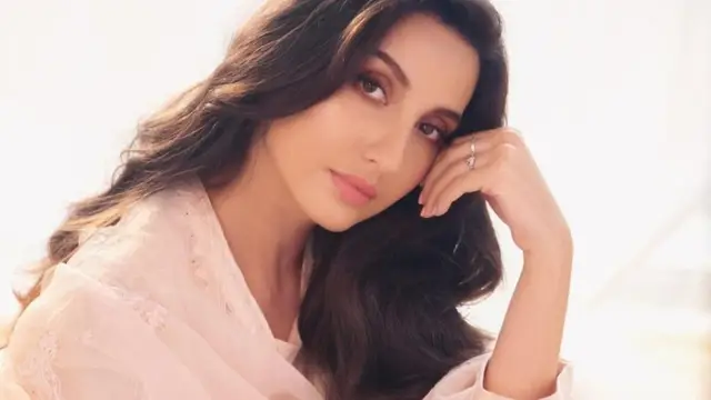 नोरा फतेही के फिल्म के सेट पर को एक्ट्रेस के साथ हुआ था जमकर झगड़ा, ऐसे सुलझा था ये मामला