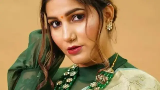 8 साल पहले Sapna Choudhary के साथ ऐसा क्या हुआ था, खा लिया था जहर, बदनामी के डर से किया था ऐसा काम