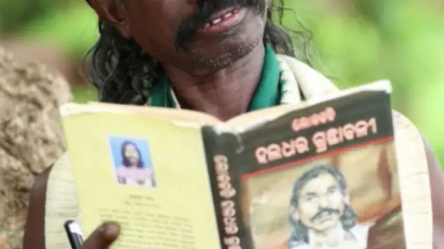 तीसरी पास इस इंसान के बारे में जानकर हैरान हो जाएंगे आप, कई लोग कर चुके हैं इनपर PHD…