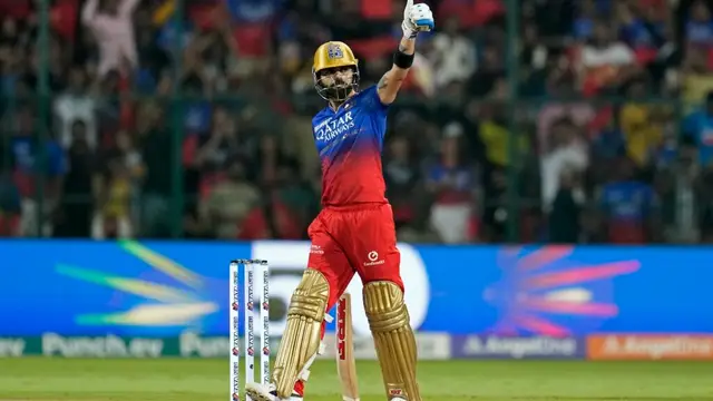 Virat Kohli Strike Rate: विराट कोहली के स्ट्राइक-रेट पर क्यों उठ रहे सवाल… रोहित शर्मा तो उनसे काफी पीछे