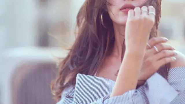 Rhea Chakraborty को दुबई यात्रा के लिए मिली Temporary permission