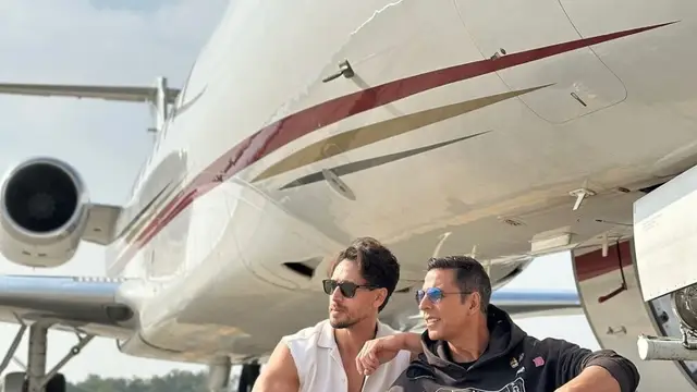 Akshay Kumar कर रहे थे स्टंट तभी लोग फेंकने लगे चप्पल जूते, सिक्योरिटी गार्ड ने आकर बचाई जान नहीं तो…