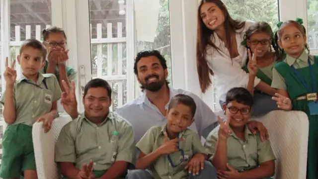 अथिया शेट्टी और केएल राहुल ने चैरिटी वेंचर की घोषणा की, एमएस धोनी, विराट कोहली भी शामिल हुए!