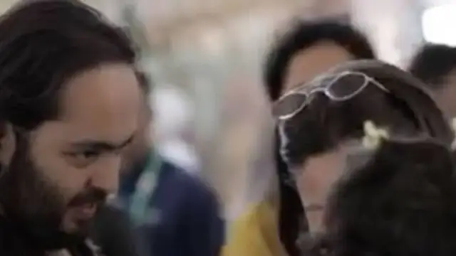 Anant Ambani के साथ Raha की Cute चिट-चैट जीत लेगी आपका दिल, मॉम Alia Bhatt की गोद में दिखीं लाडली; देखिए वीडियो