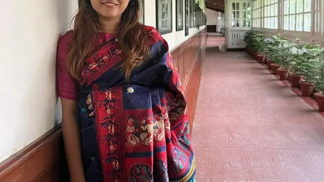 Success Story: मिलिए इस खूबसूरत इंजीनियर से जो 23 साल में बनीं IAS, देशसेवा को मानती हैं असली धर्म