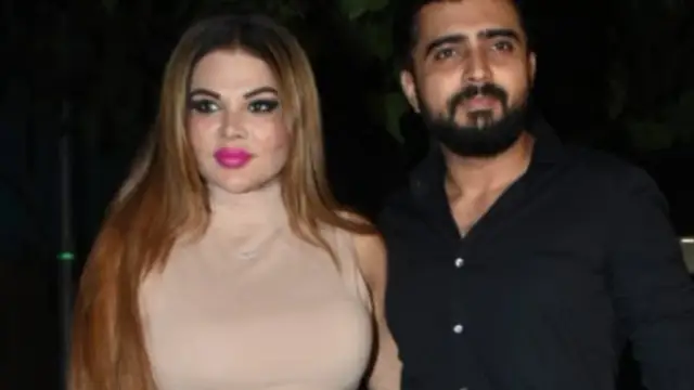Rakhi Sawant ने Adil Khan Durrani की गर्लफ्रेंड का नाम किया रिवील, कहा- ‘वो गया छोड़कर…’