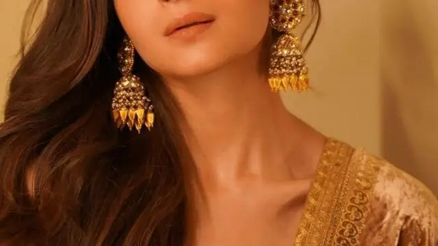 आलिया भट्ट ने बताया क्यों शुरू किए दूसरे बिजनेस, जानिए एक बिजनेस कितना कमाती है आलिया भट्ट