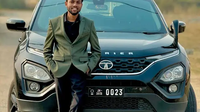 Life Success Story: साइकिल वाले का बेटा यूं बना सोशल मीडिया का ‘बादशाह’, जानें यूट्यूब पर कैसे आया मनोज का ‘डे’