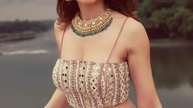 Sanjeeda Shaikh की बेटी ने गया ‘जन गण मन’, गणतंत्र दिवस पर बेहद खूबसूरत दिखी नन्ही आयरा