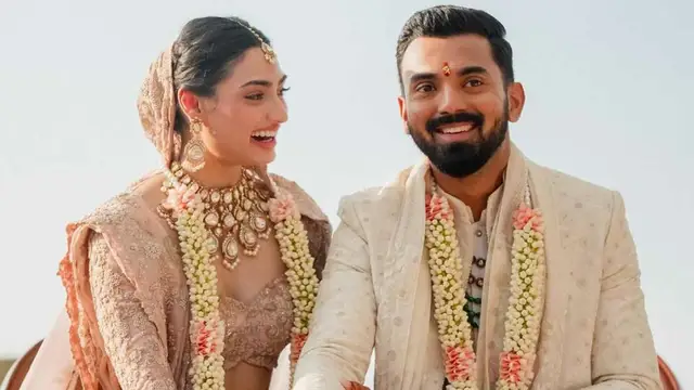 अथिया शेट्टी–के एल राहुल से लेकर आलिया भट्ट-रणबीर कपूर तक हनीमून प्लान नहीं किया, आइए देखें बाद में कैसे मनाया