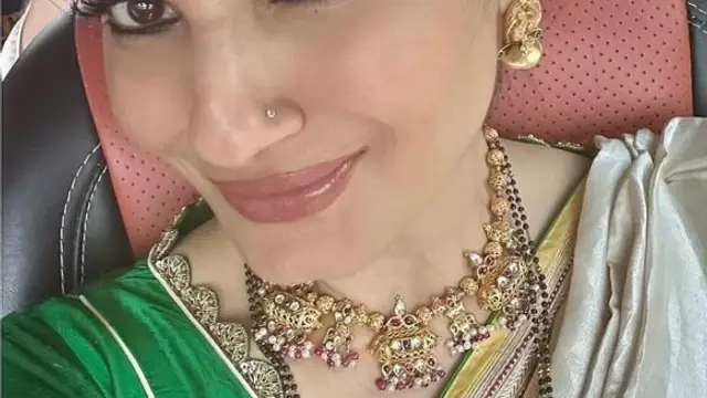 बेटी राशा थडानी संग Raveena Tandon ने पूरी की 12 ज्योतिर्लिंग यात्रा, महादेव की भक्ति में डूबी दिखीं एक्ट्रेस